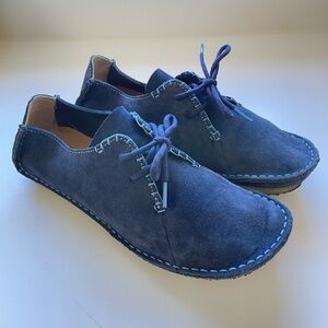 Clarks Originals Faraway Field Women’s Moccasins